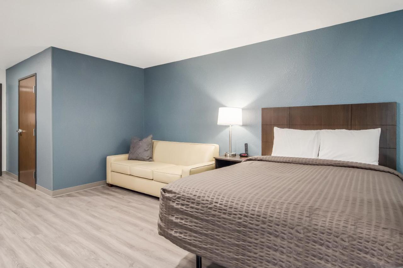 Woodspring Suites Dearborn Detroit Eksteriør bilde