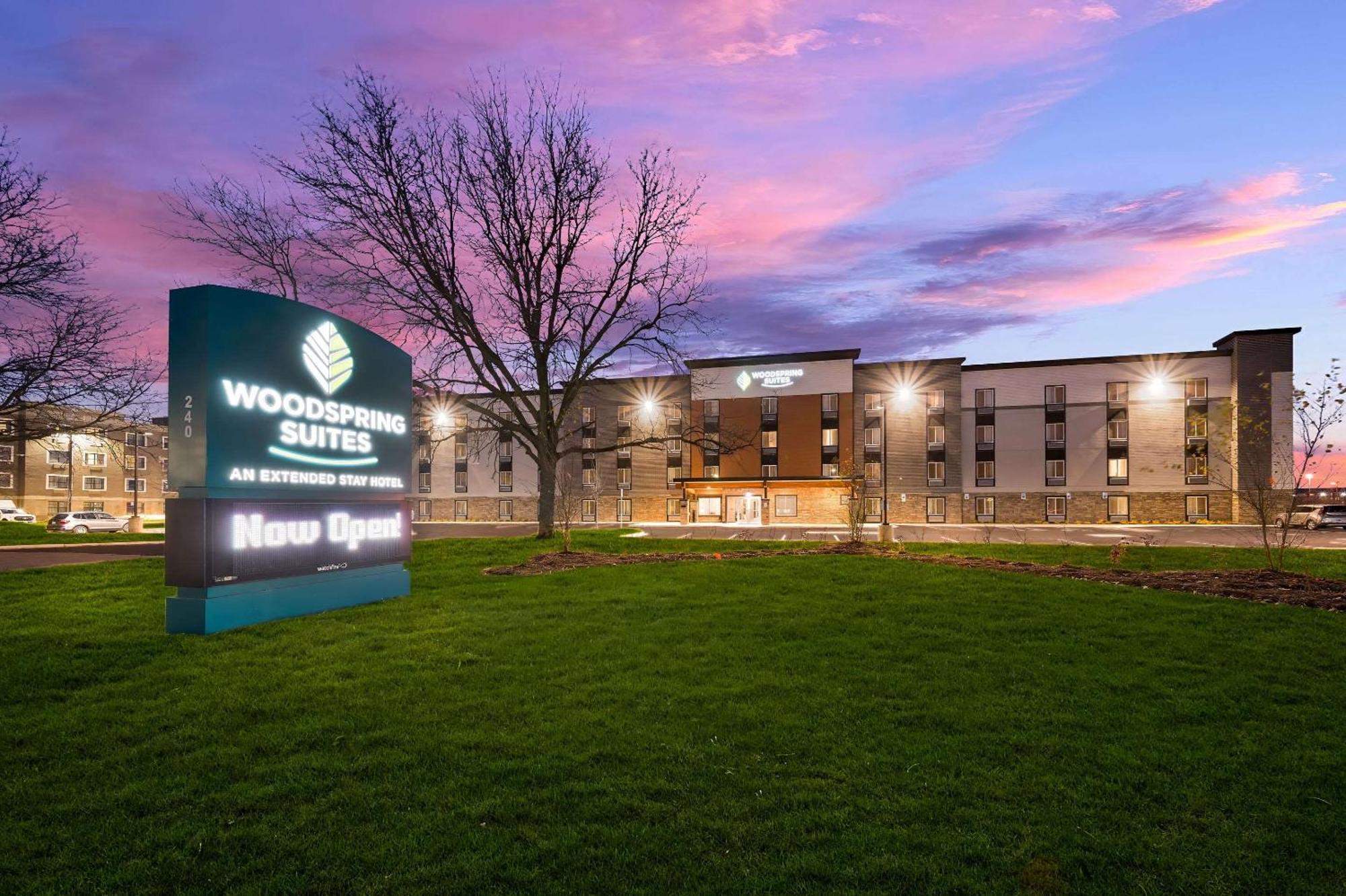 Woodspring Suites Dearborn Detroit Eksteriør bilde